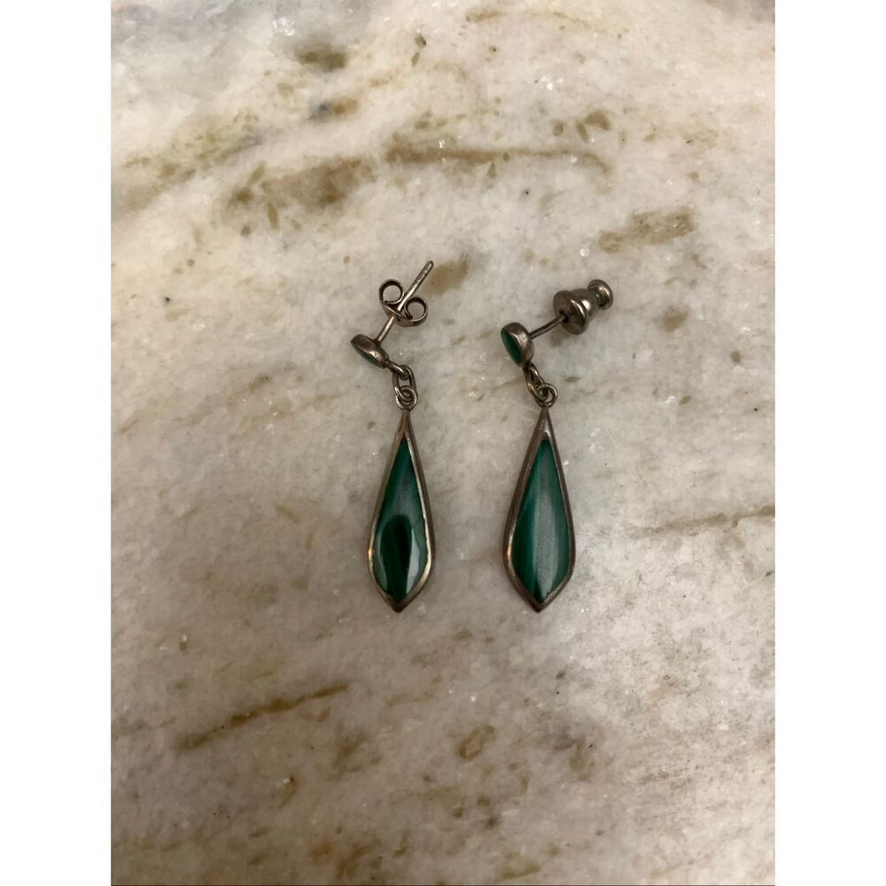 Green Malachite Stone Inlay Tear Drop Earrings #vintage